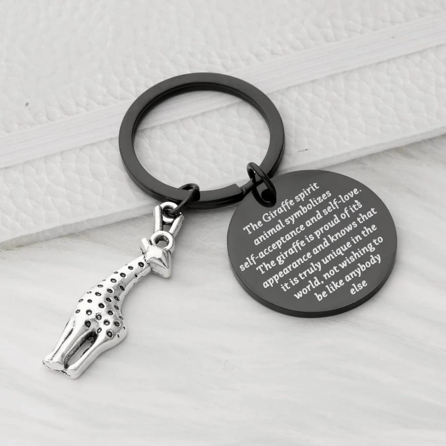 ENSIANTH Giraffe Keychain - Unique Animal Lover Gift, Inspirational Present for Friends, Giraffe-Themed Accessory