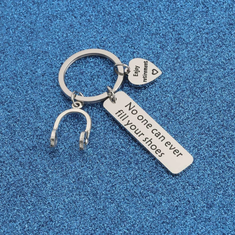 "WUSUANED Retirement Keychain for 911 Dispatchers - Appreciation Gift for Emergency Responders"