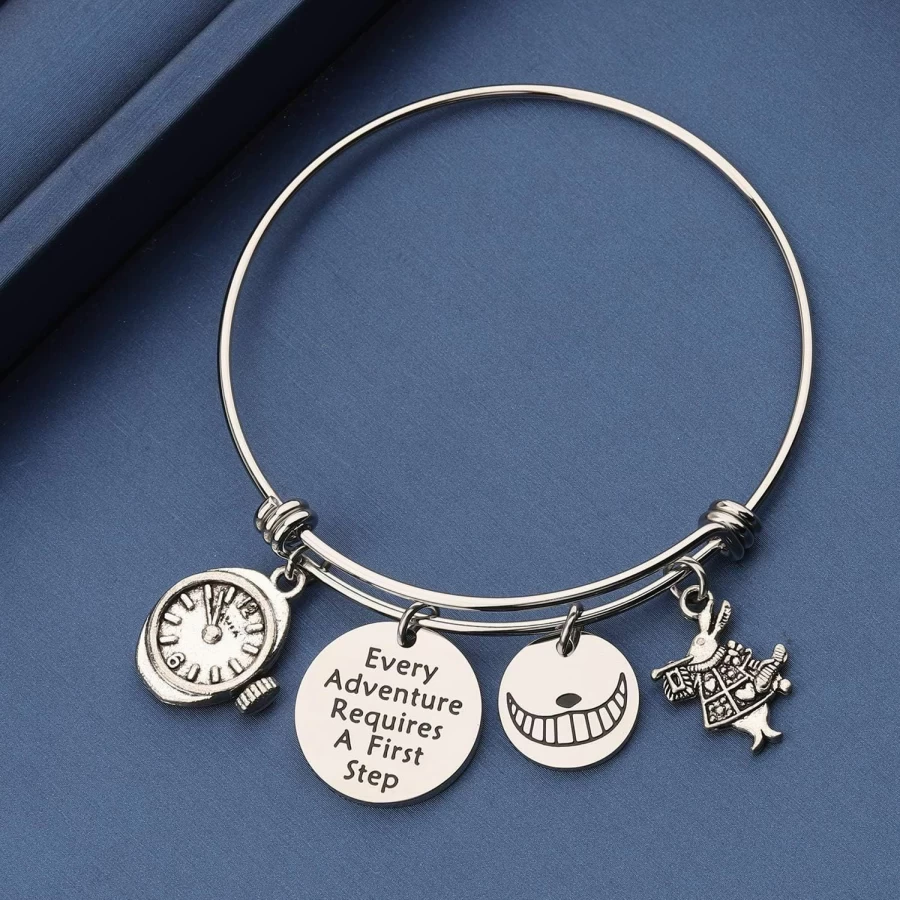"Bobauna Inspirational Cat & Owl Keychain - Motivational Gift Quote for Adventure Lovers"