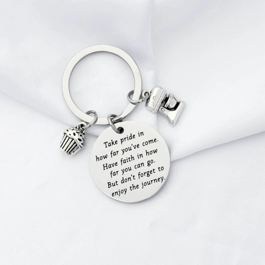 FUSTMW Baker Keychain - Inspirational Pastry Chef Jewelry Gift for Culinary Students & Baking Enthusiasts