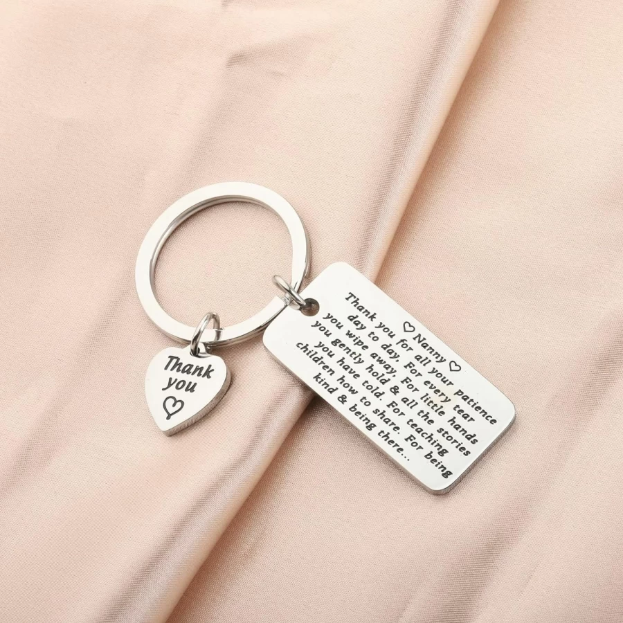 WSNANG Nanny Appreciation Gift Keychain - Thank You Present for Babysitter, Grandma, or Childcare Provider - Personalized Keepsake Key Ring